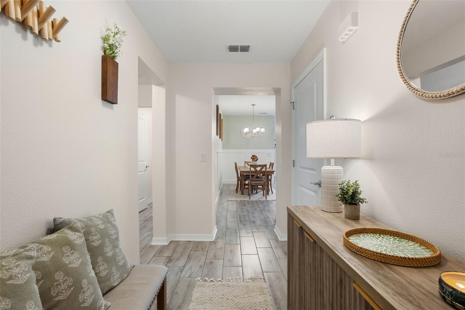 Image 6 of 40 For 5460 Limestone Street