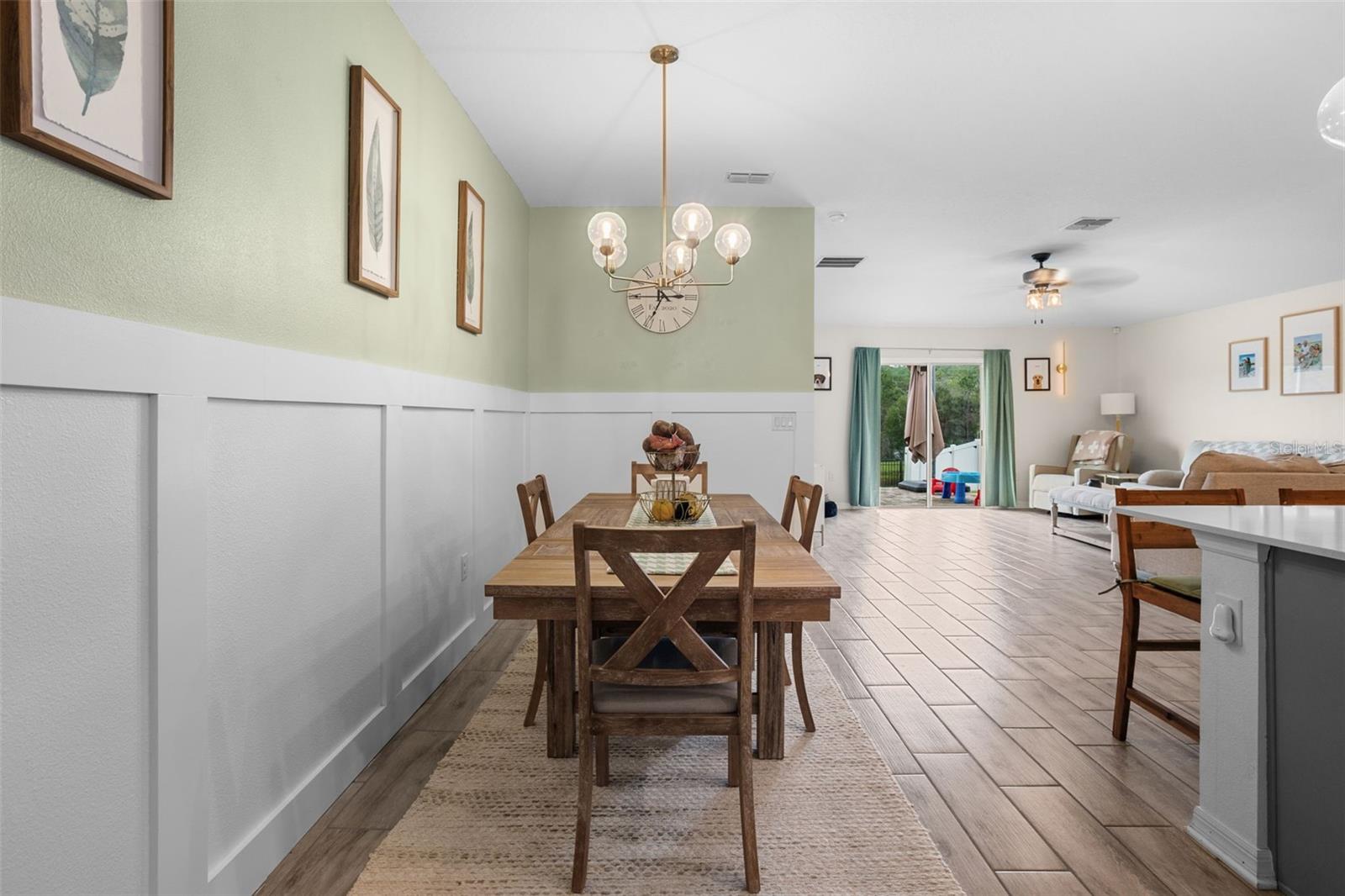 Image 7 of 40 For 5460 Limestone Street