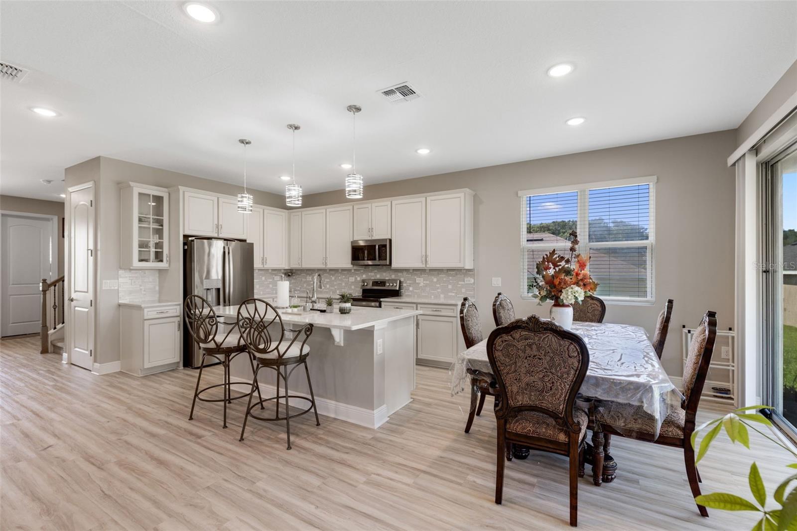 Image 12 of 38 For 31707 Broadwater Avenue