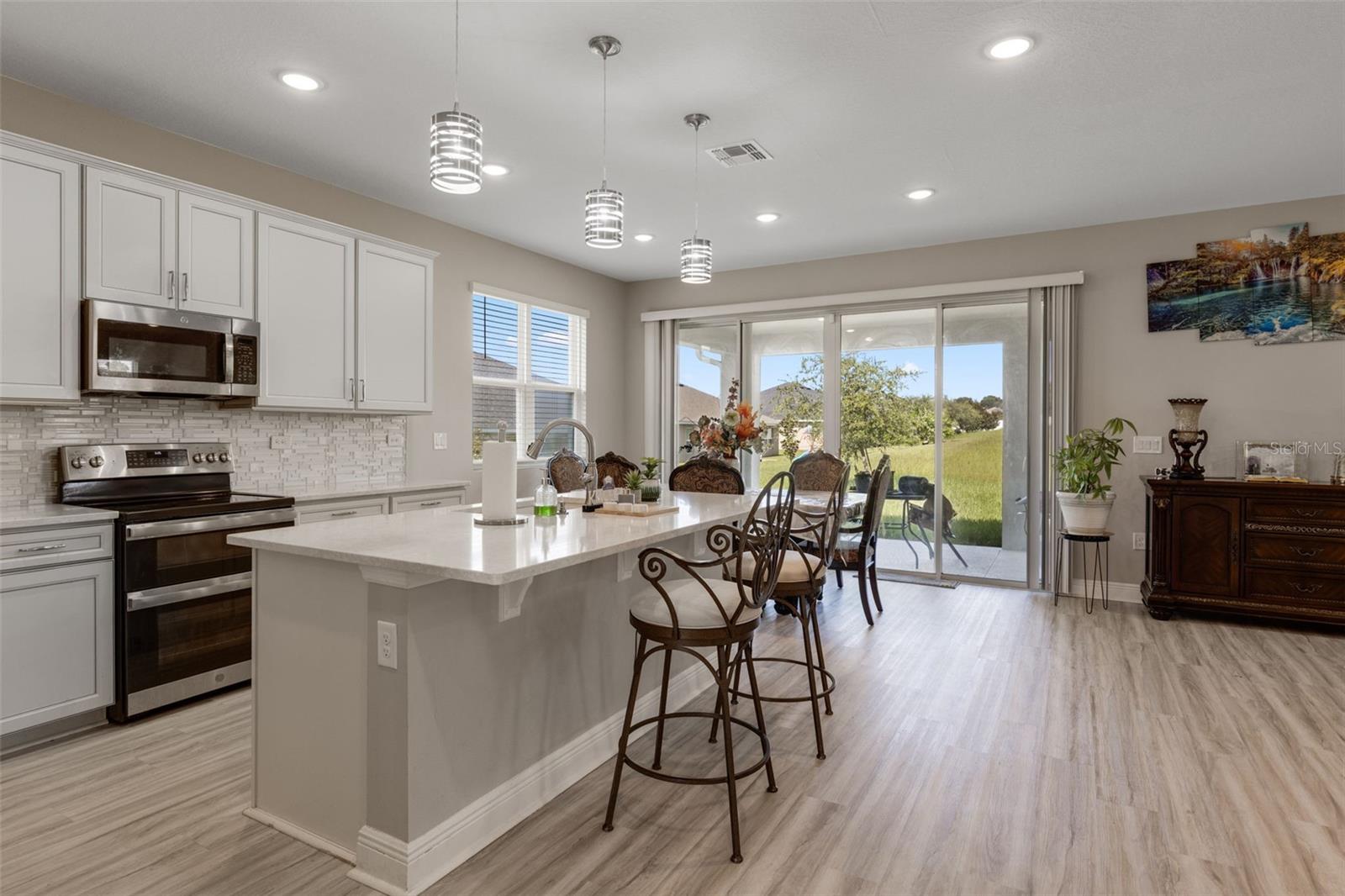 Image 16 of 38 For 31707 Broadwater Avenue