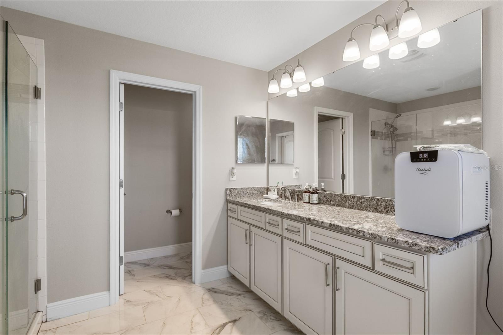 Image 31 of 38 For 31707 Broadwater Avenue