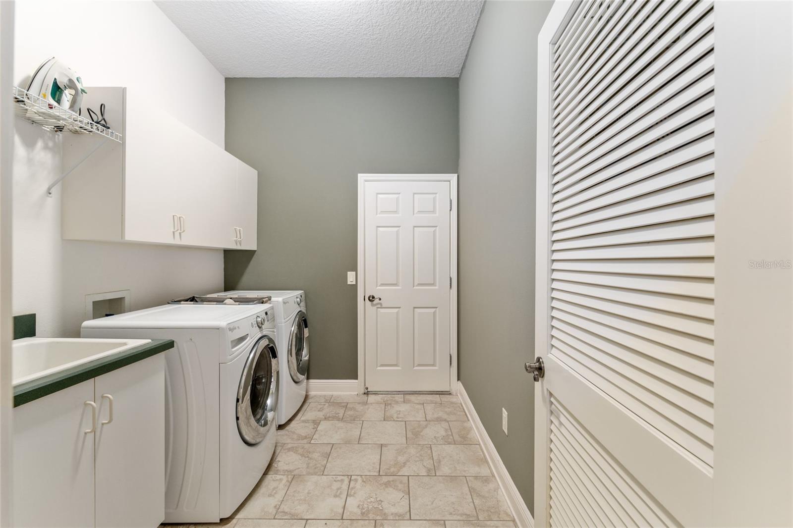 Image 47 of 78 For 1185 Noble Way