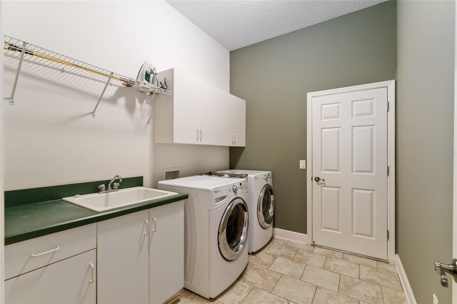 Image 48 of 78 For 1185 Noble Way