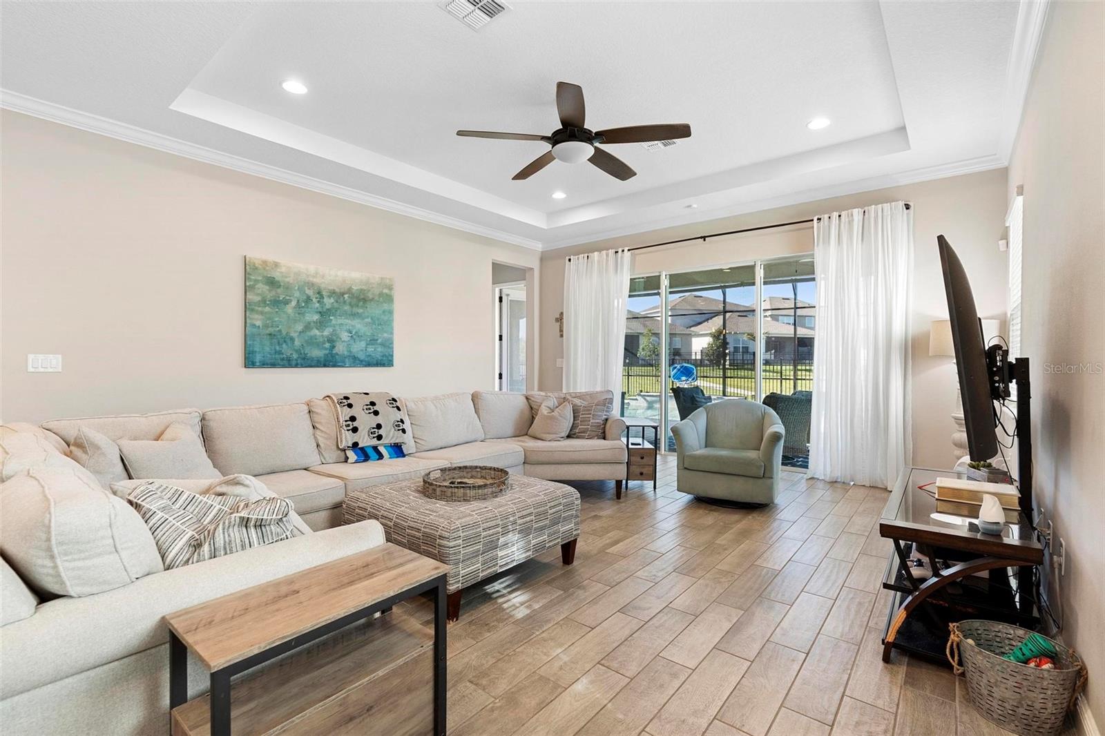 Image 12 of 59 For 10732 Petrillo Way