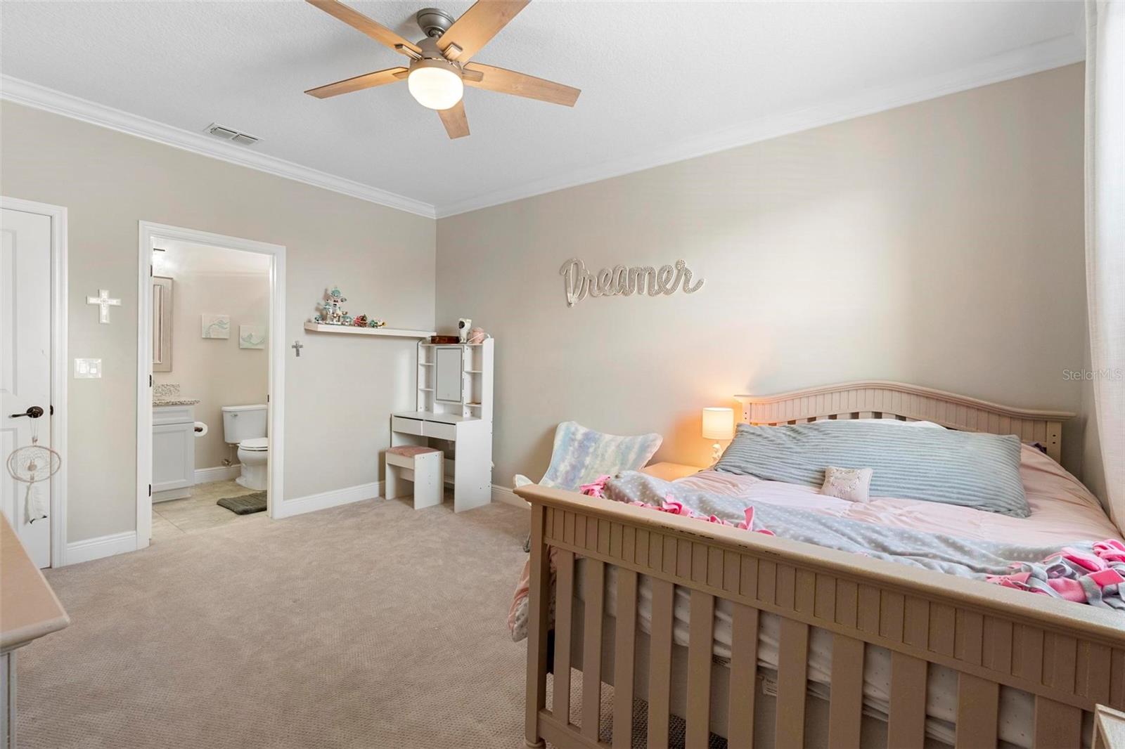 Image 33 of 59 For 10732 Petrillo Way