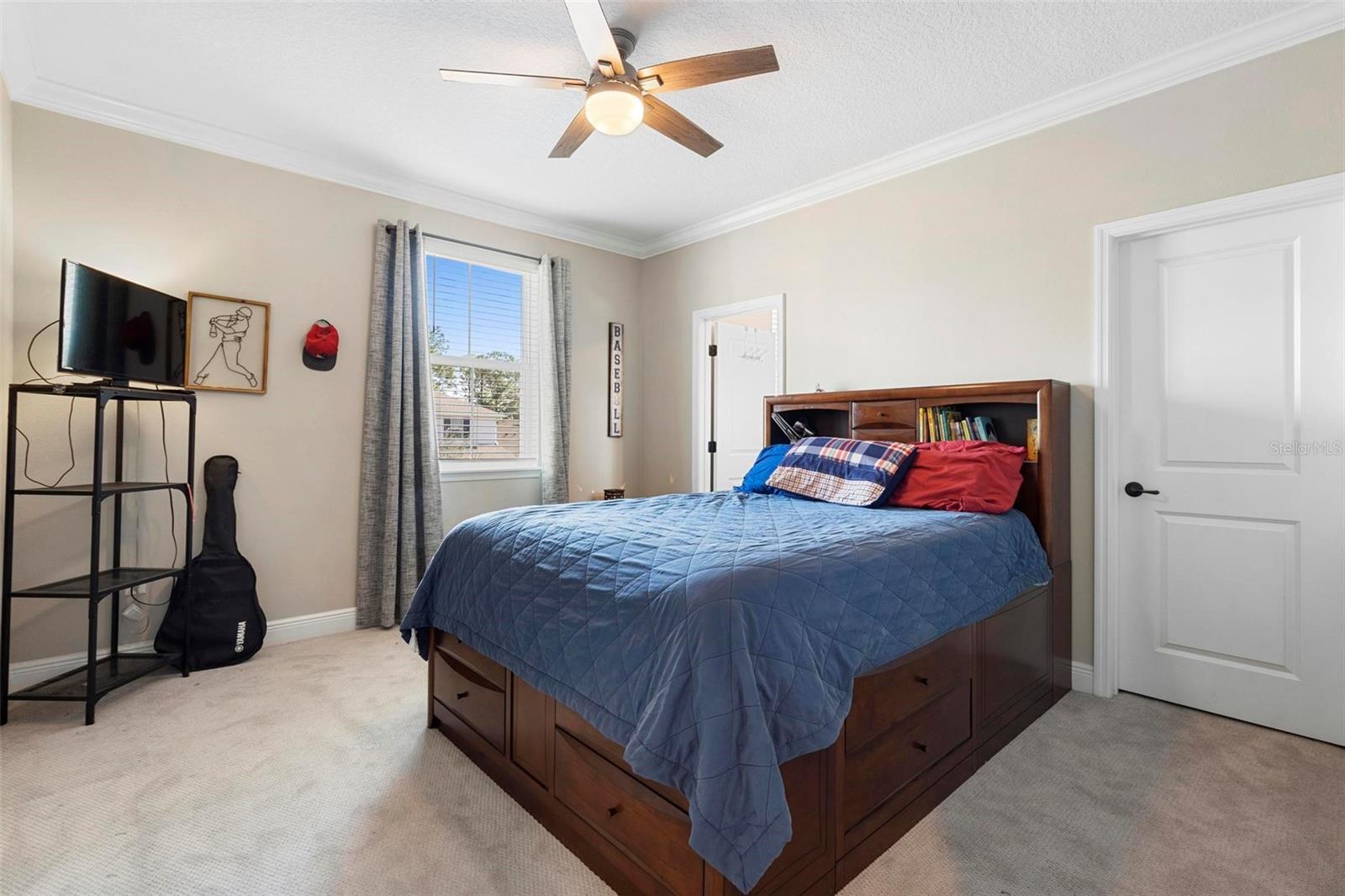Image 35 of 59 For 10732 Petrillo Way
