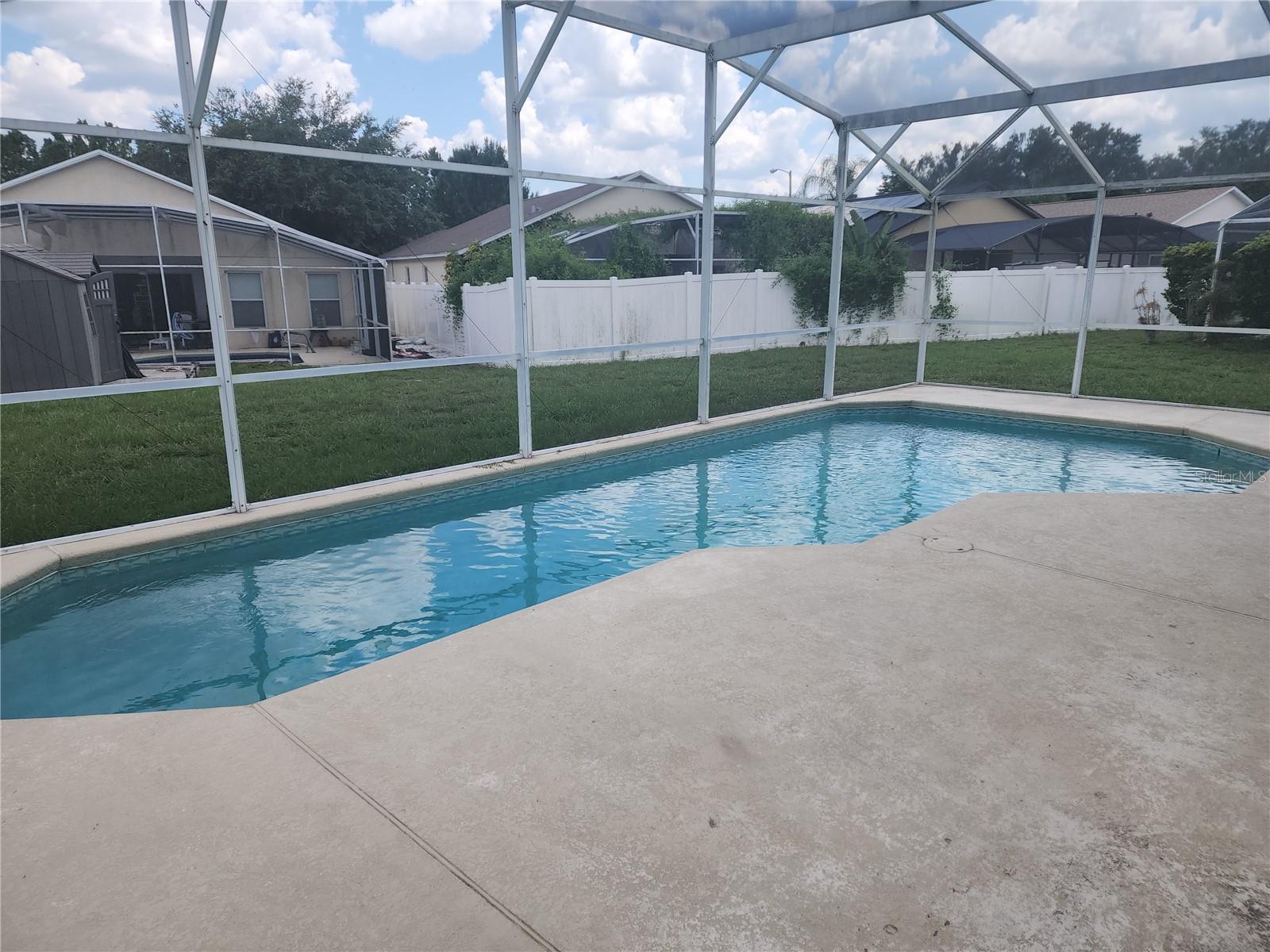 Image 22 of 24 For 17340 Woodcrest Way