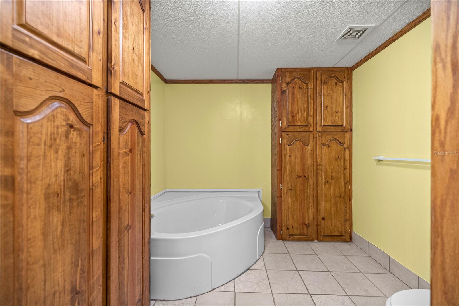 Image 18 of 36 For 4975 145th Place