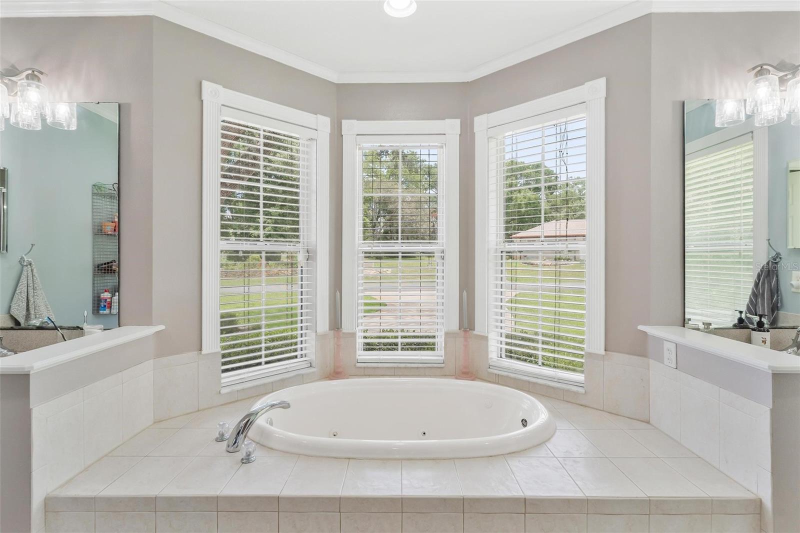 Image 24 of 41 For 1642 Hickory Ridge Drive
