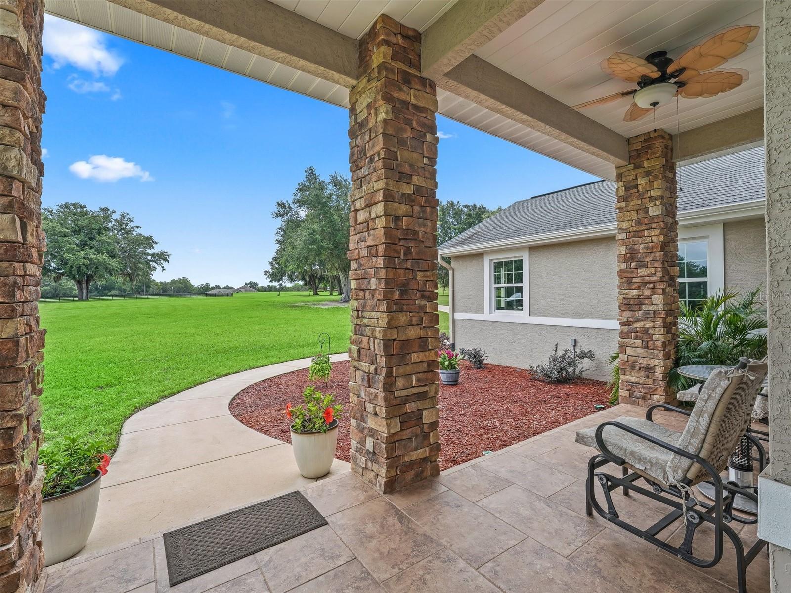 Image 14 of 73 For 41525 Saddle Ridge Lane