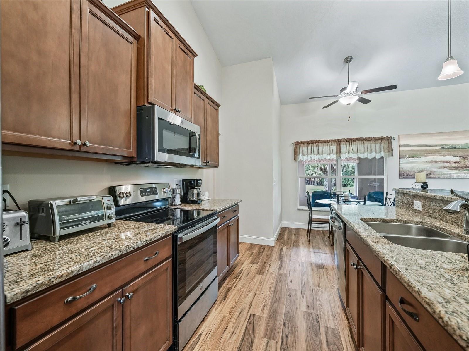 Image 27 of 73 For 41525 Saddle Ridge Lane