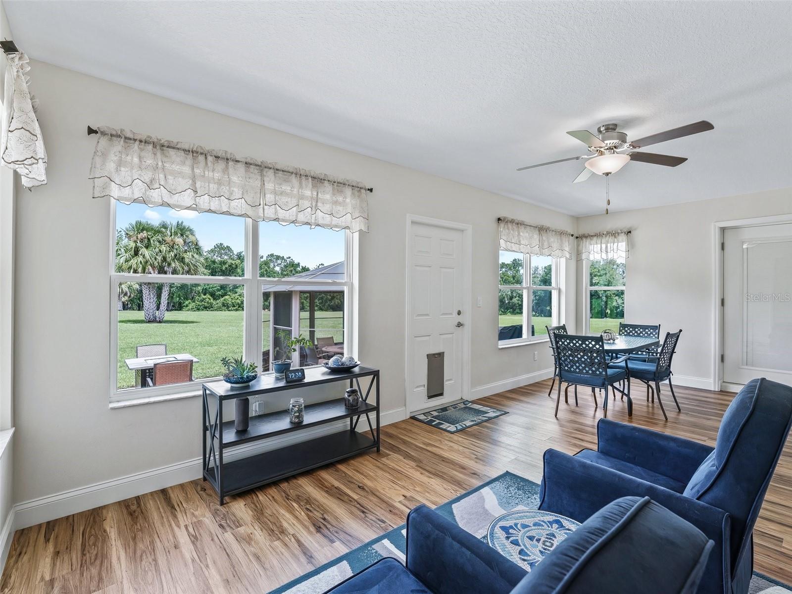 Image 31 of 73 For 41525 Saddle Ridge Lane