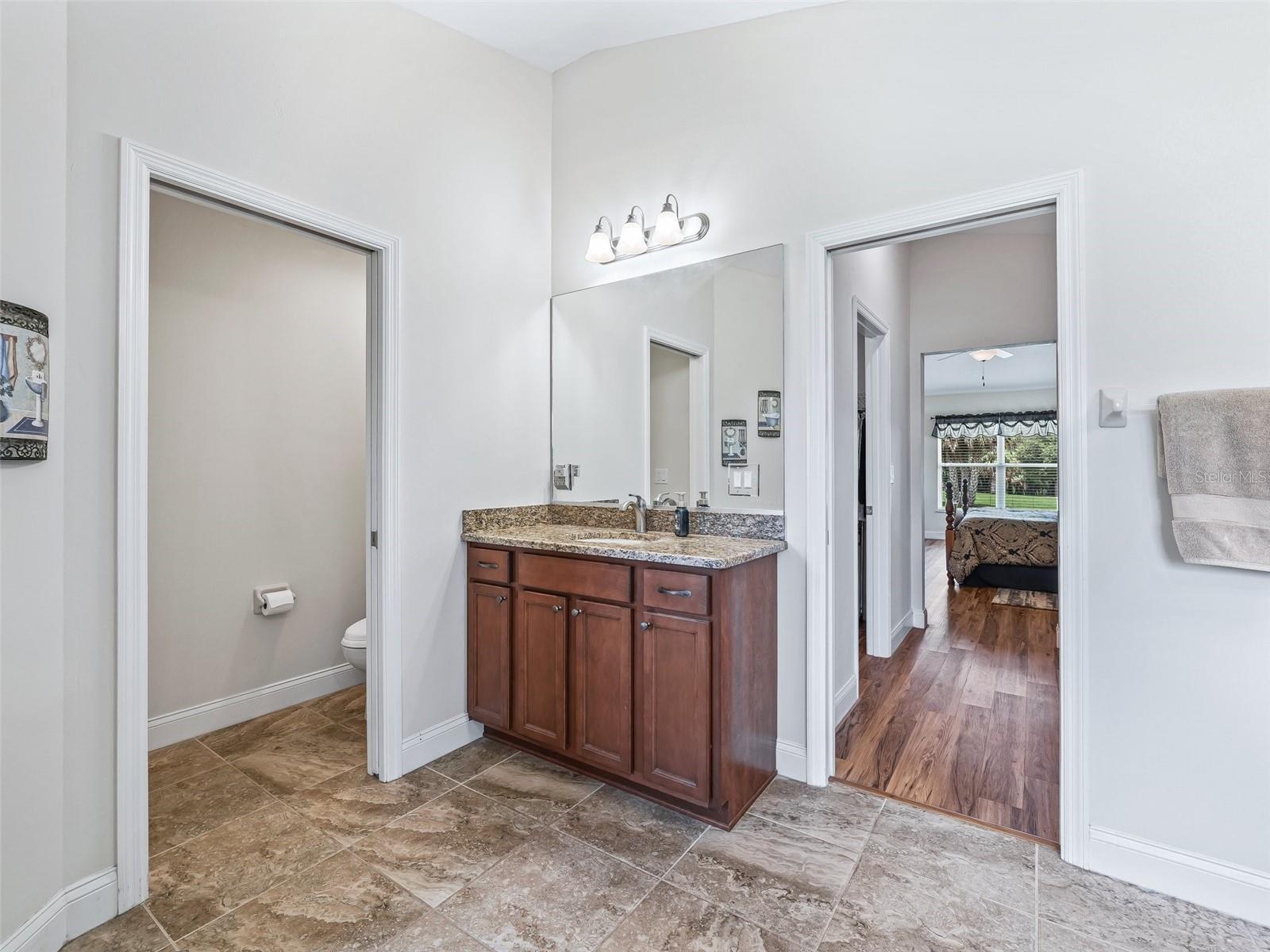 Image 41 of 73 For 41525 Saddle Ridge Lane