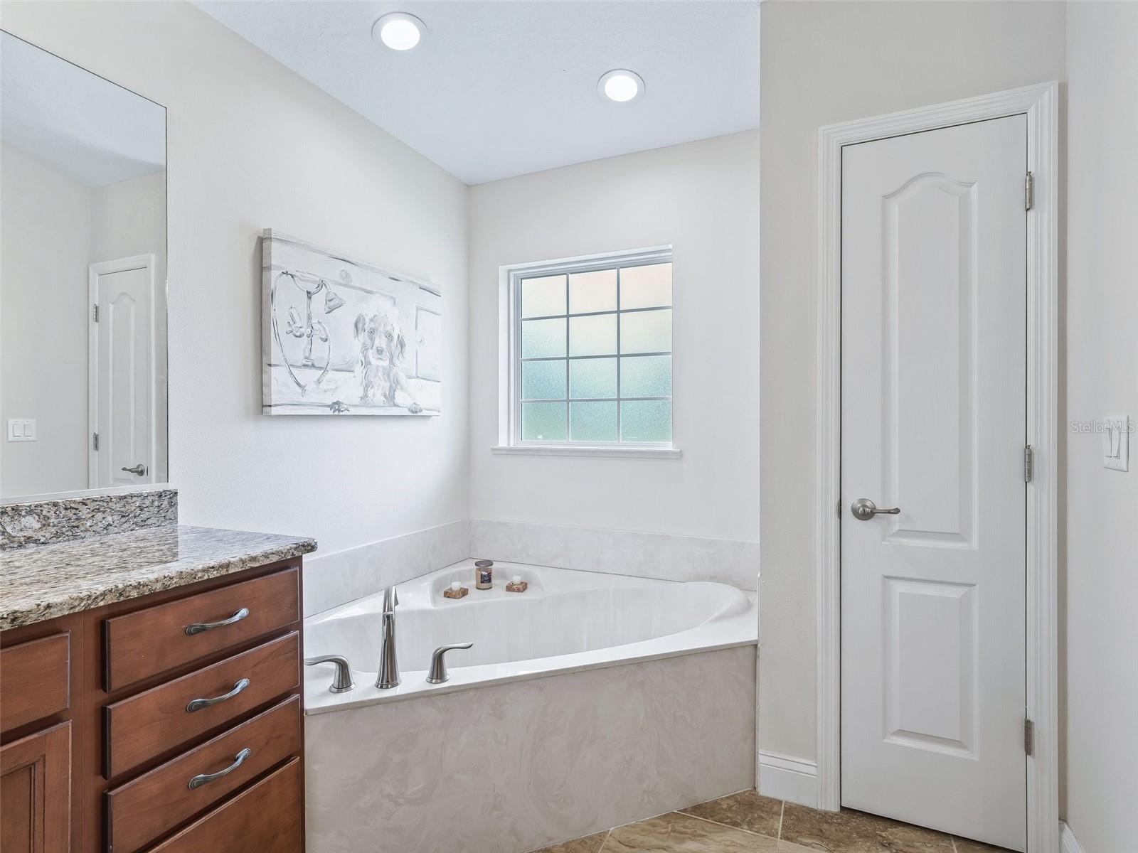 Image 42 of 73 For 41525 Saddle Ridge Lane