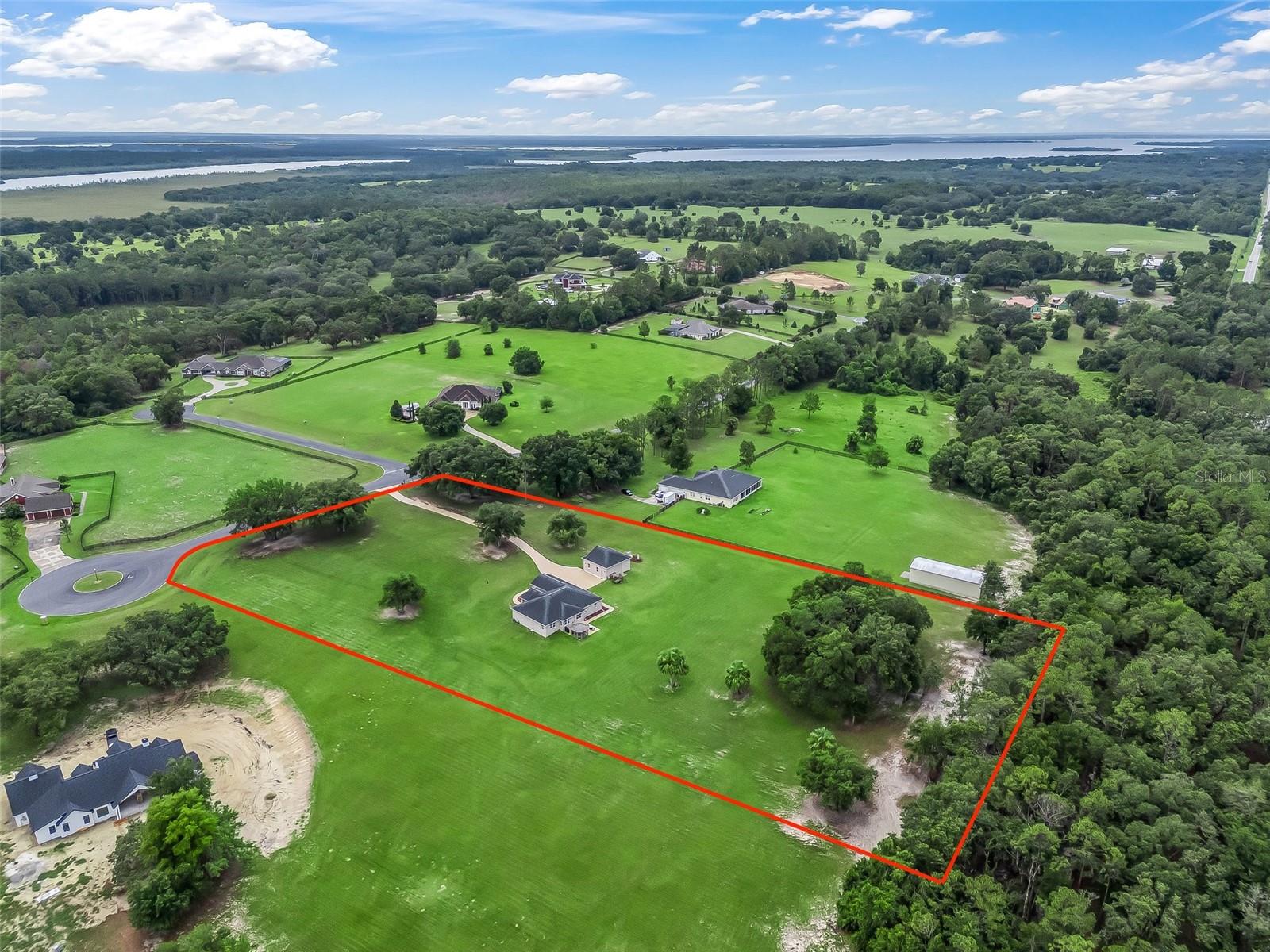 Image 5 of 73 For 41525 Saddle Ridge Lane