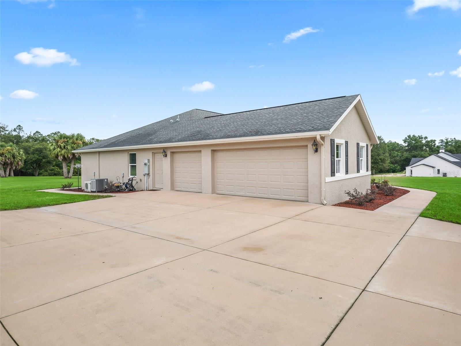 Image 58 of 73 For 41525 Saddle Ridge Lane