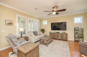 Image 16 of 47 For 370 Salt Marsh Ln