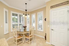 Image 18 of 47 For 370 Salt Marsh Ln