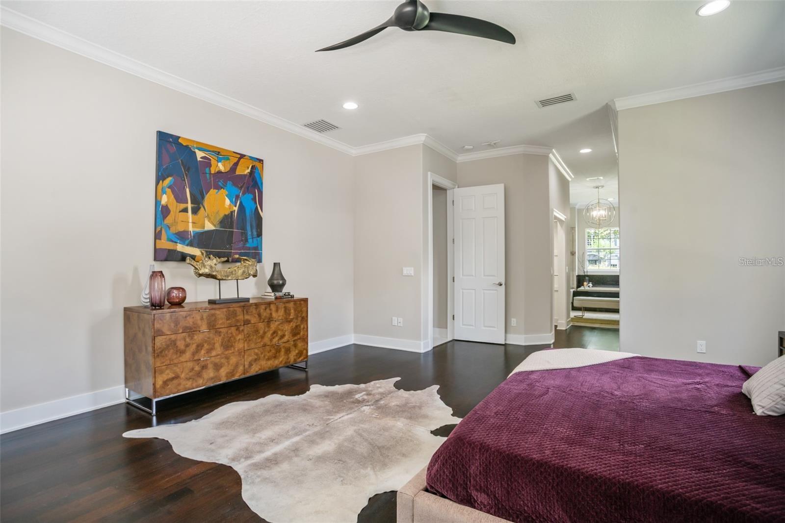 Image 30 of 64 For 8704 Crestgate Circle