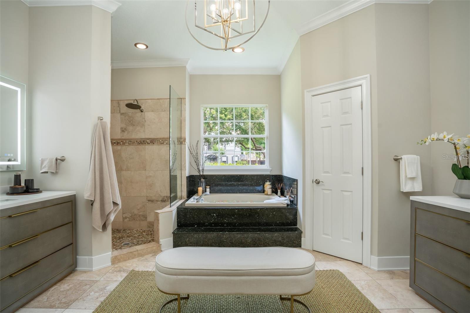 Image 33 of 64 For 8704 Crestgate Circle
