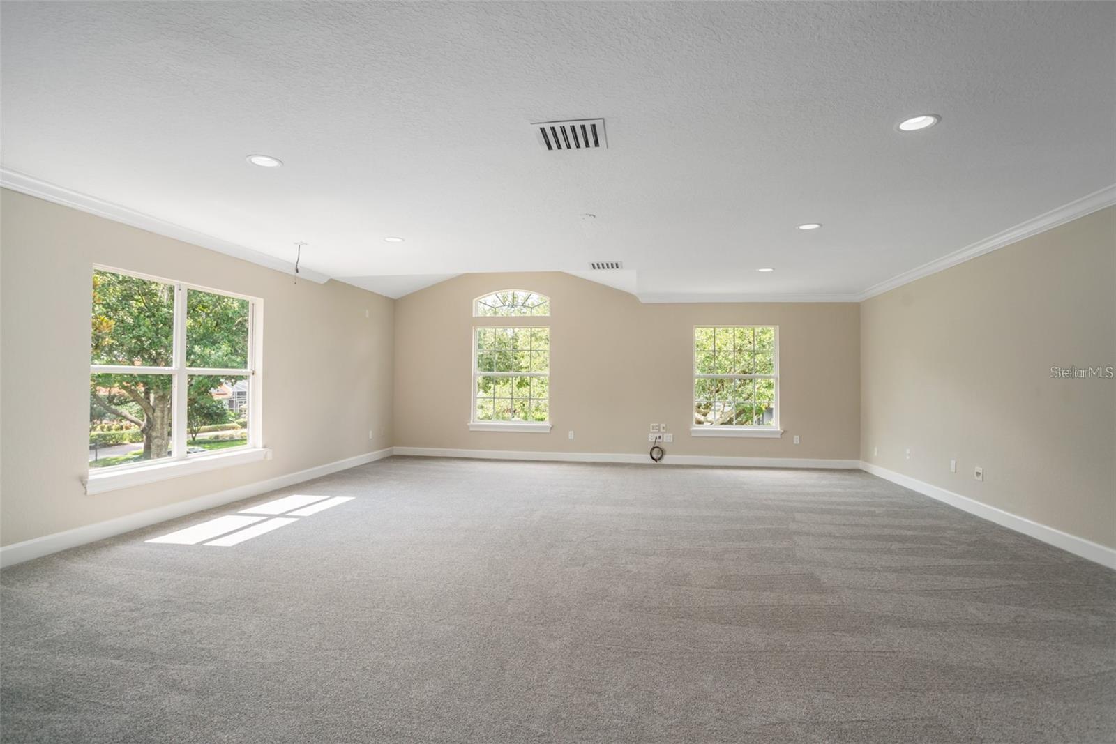 Image 39 of 64 For 8704 Crestgate Circle