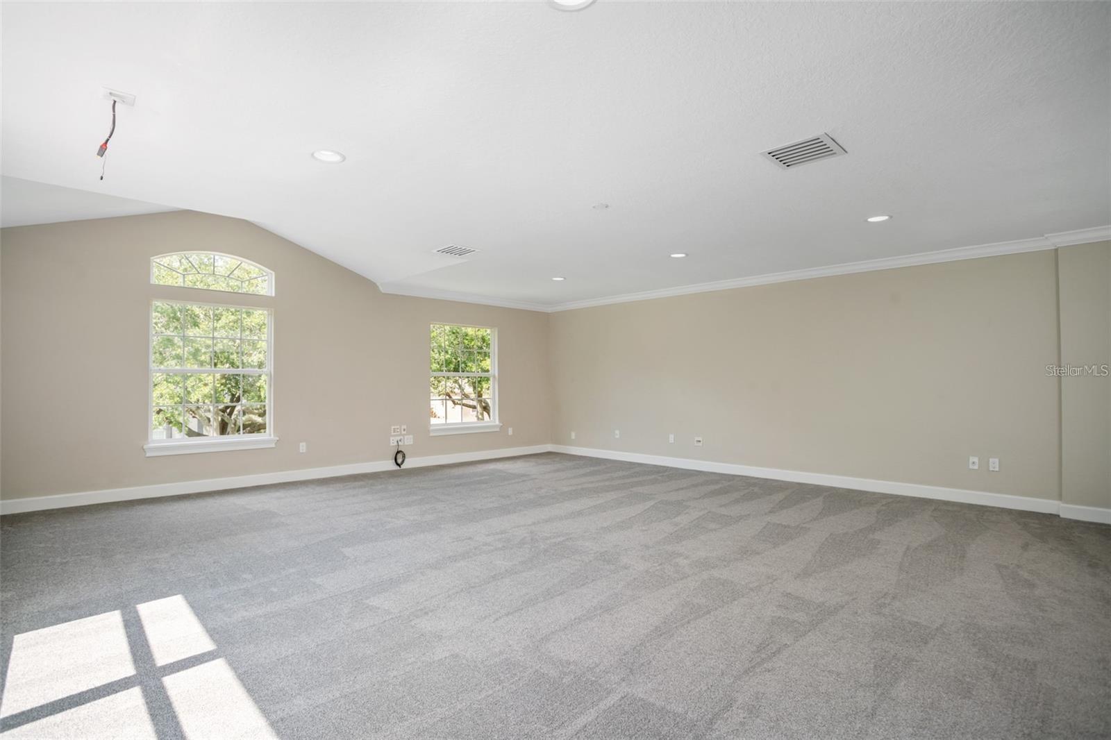 Image 40 of 64 For 8704 Crestgate Circle