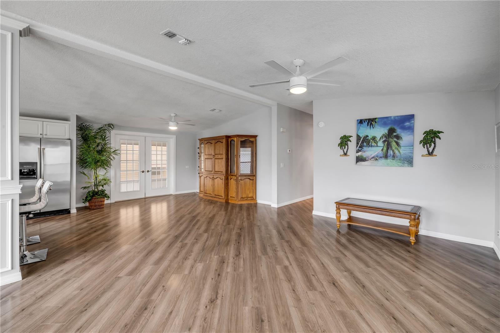 Image 11 of 47 For 1228 Maria Court