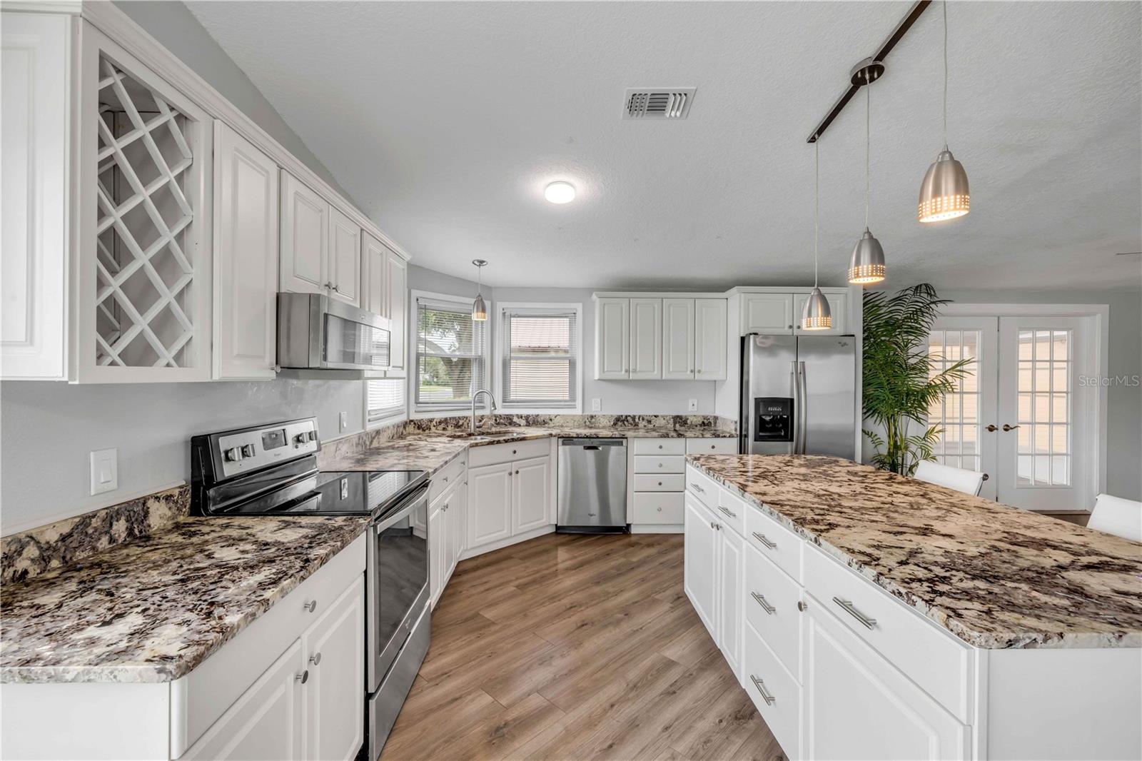 Image 15 of 47 For 1228 Maria Court
