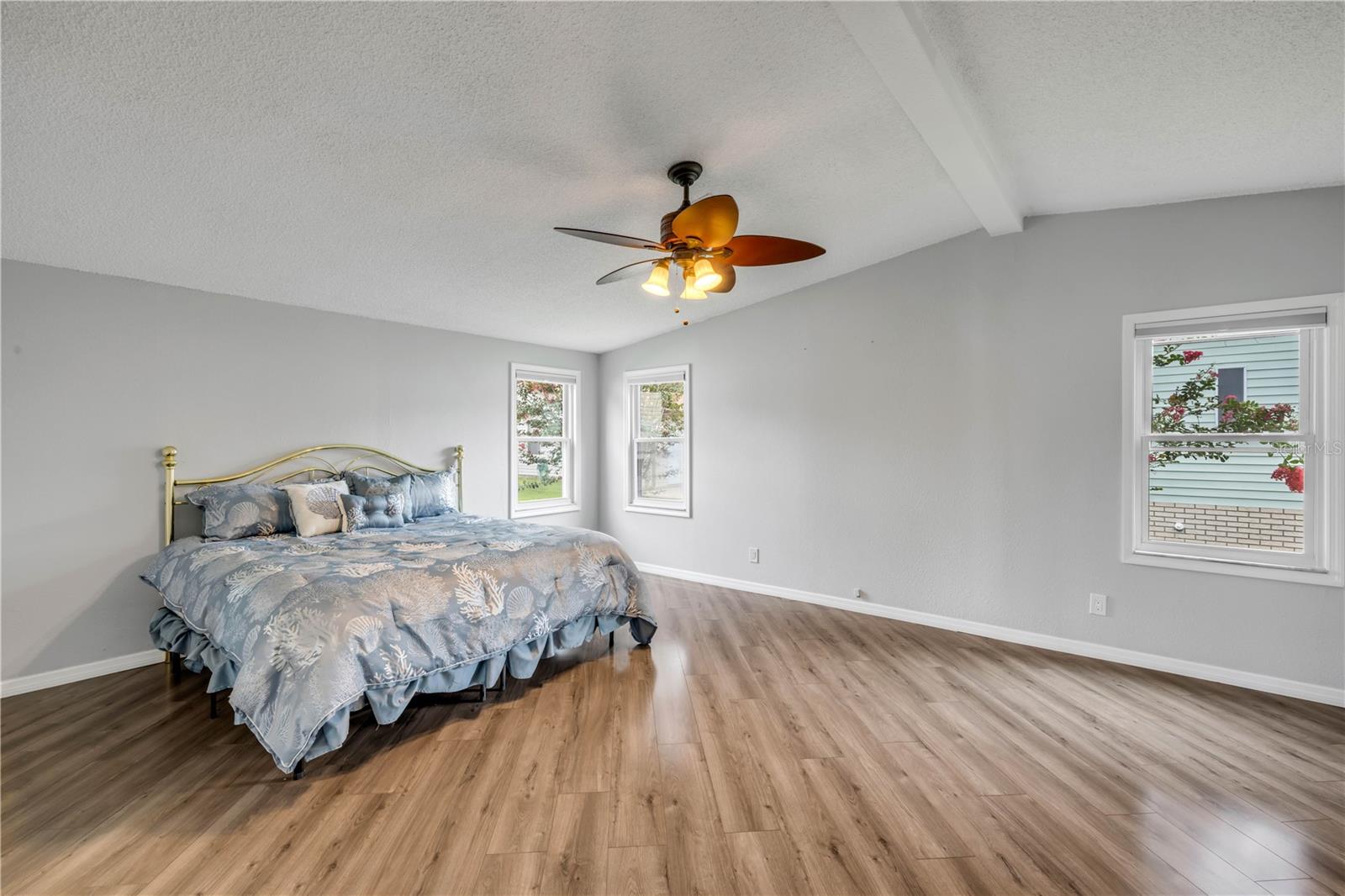 Image 29 of 47 For 1228 Maria Court
