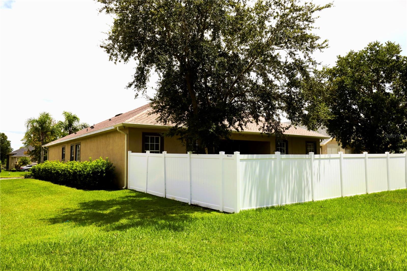 Image 19 of 60 For 7252 Windham Harbour Avenue