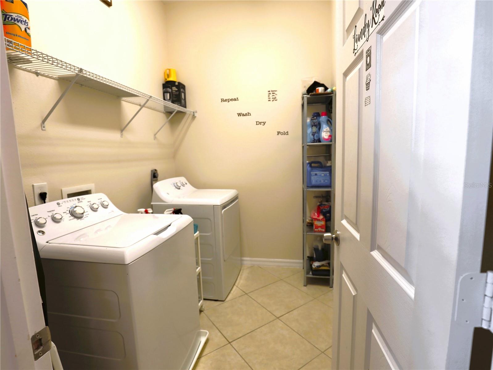 Image 9 of 60 For 7252 Windham Harbour Avenue