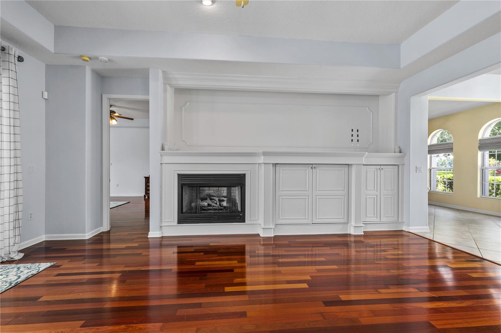 Image 15 of 66 For 7811 Laurel View Drive