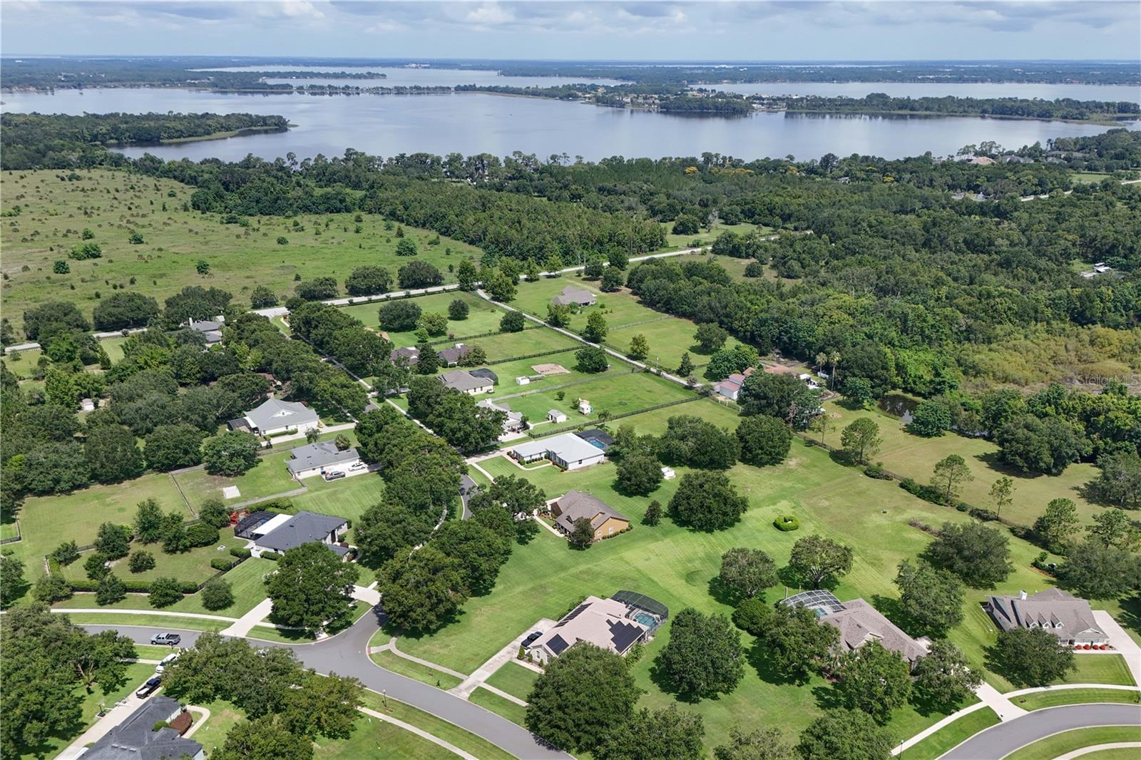 Image 44 of 66 For 7811 Laurel View Drive