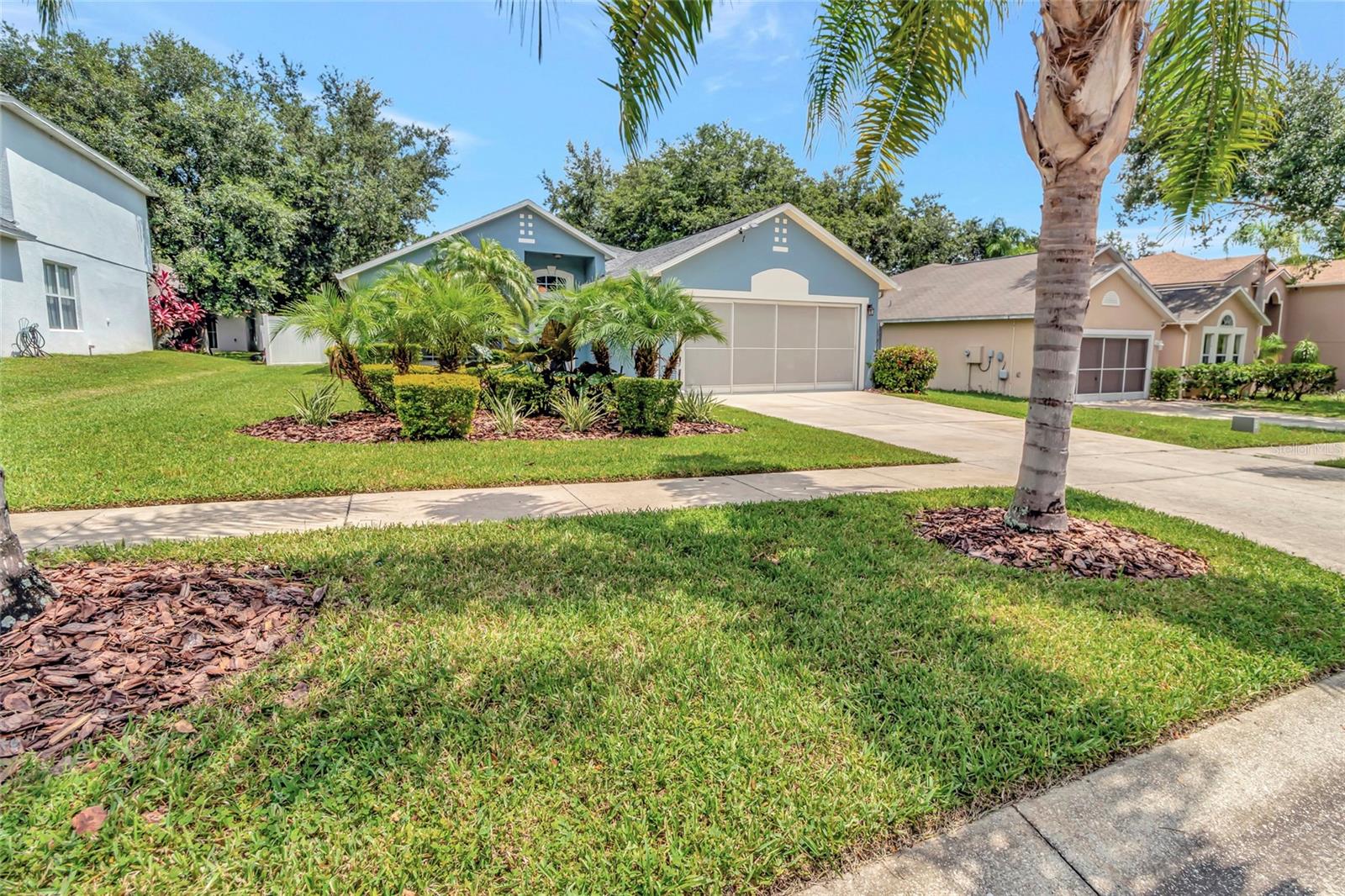Image 4 of 31 For 2305 Foxtree Road