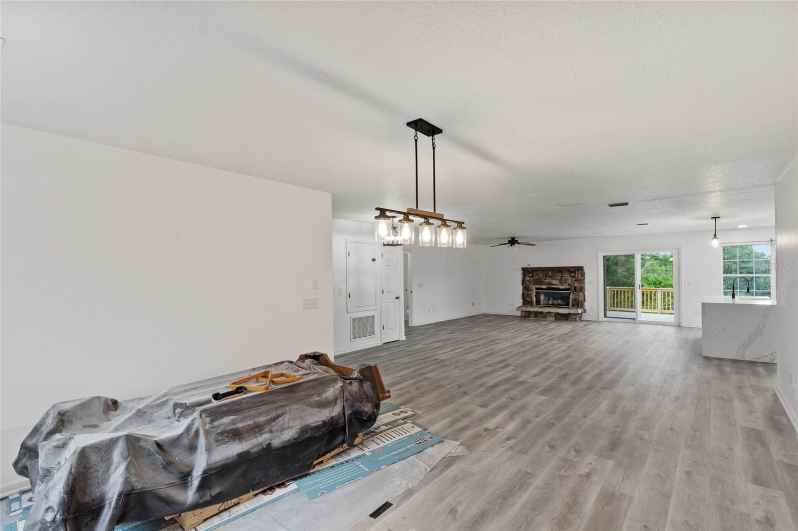 Image 14 of 53 For 41636 Outlaw Lane