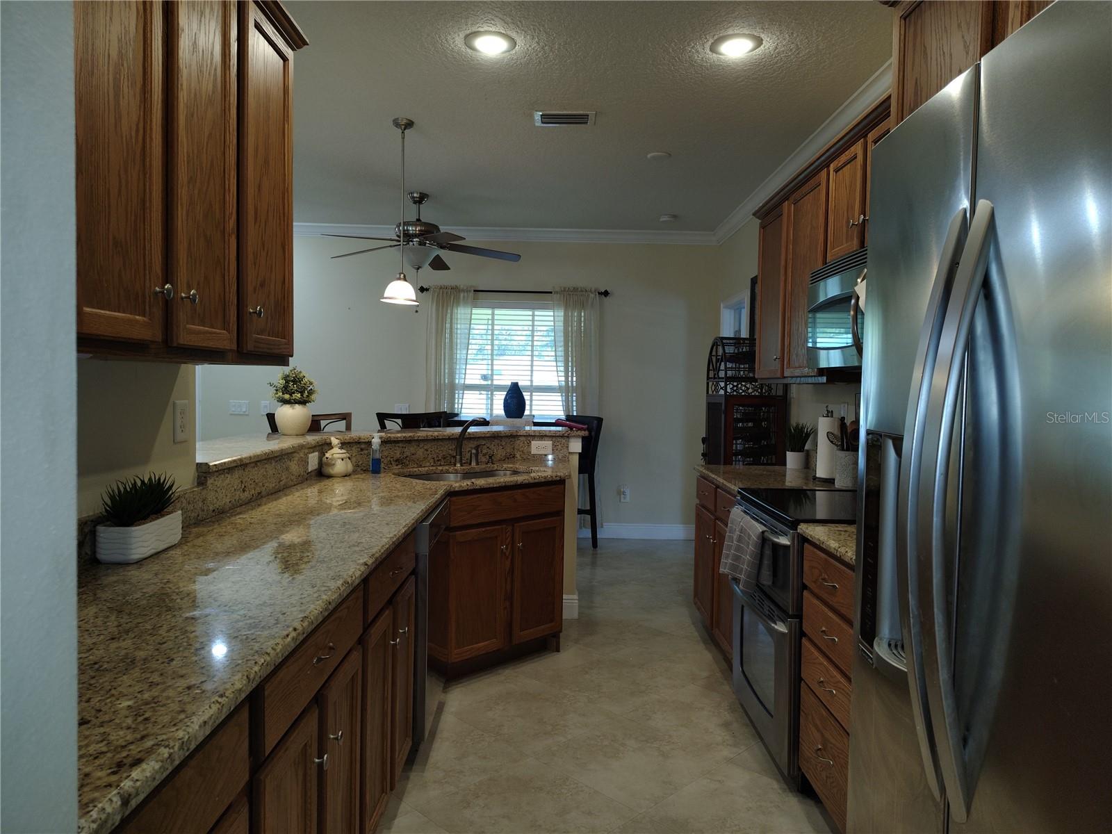 Image 14 of 40 For 876 Cr 467  
