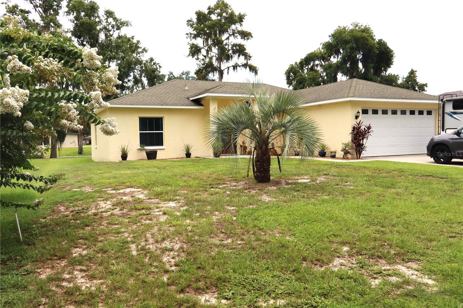 Image 3 of 40 For 876 Cr 467  