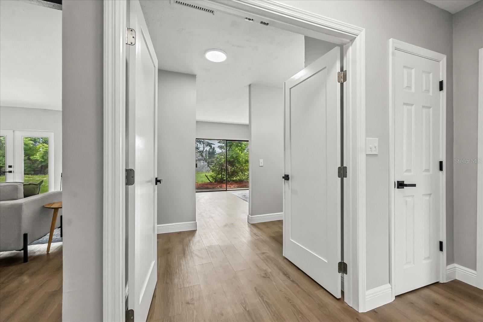 Image 13 of 31 For 8602 Larwin Lane