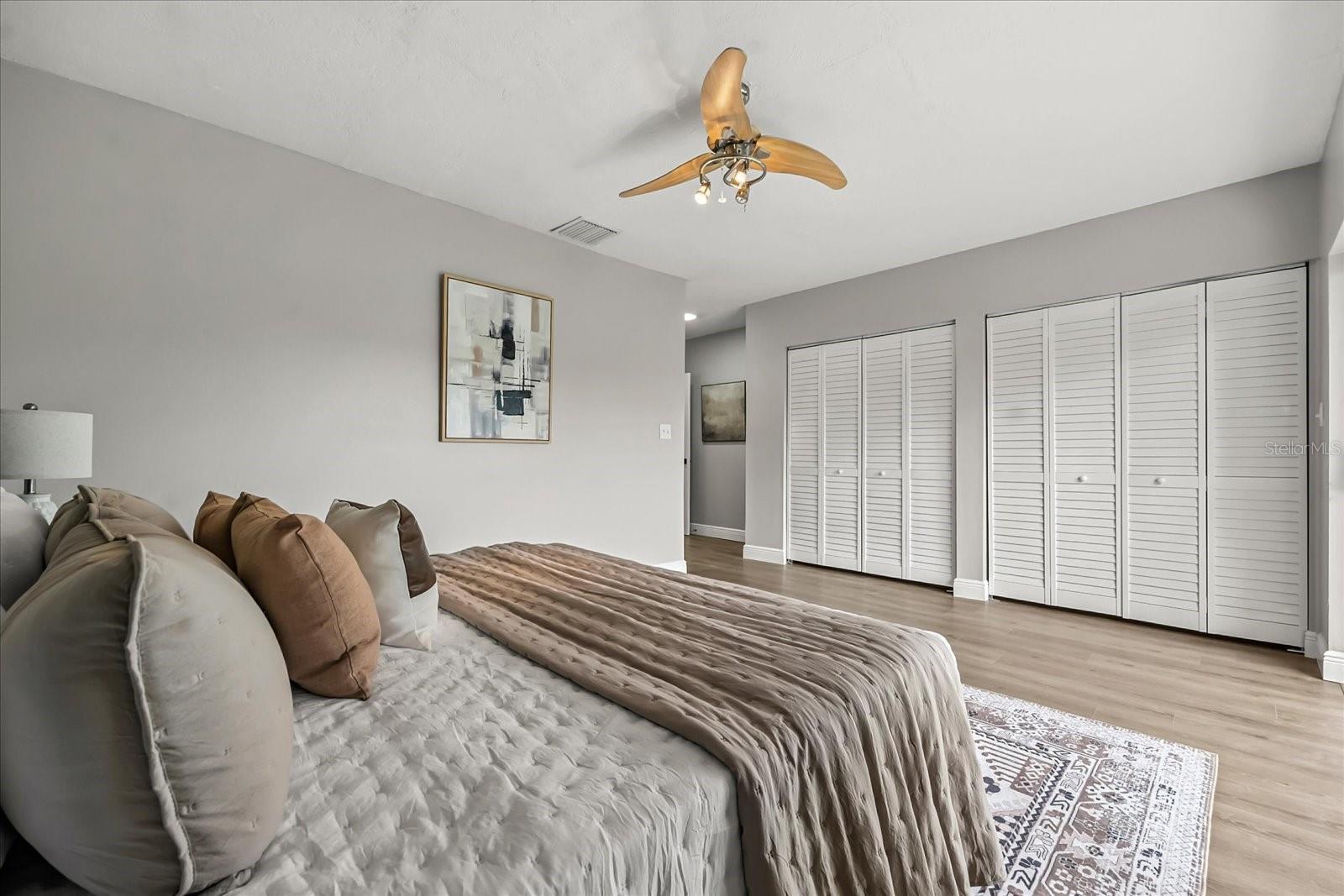 Image 16 of 31 For 8602 Larwin Lane