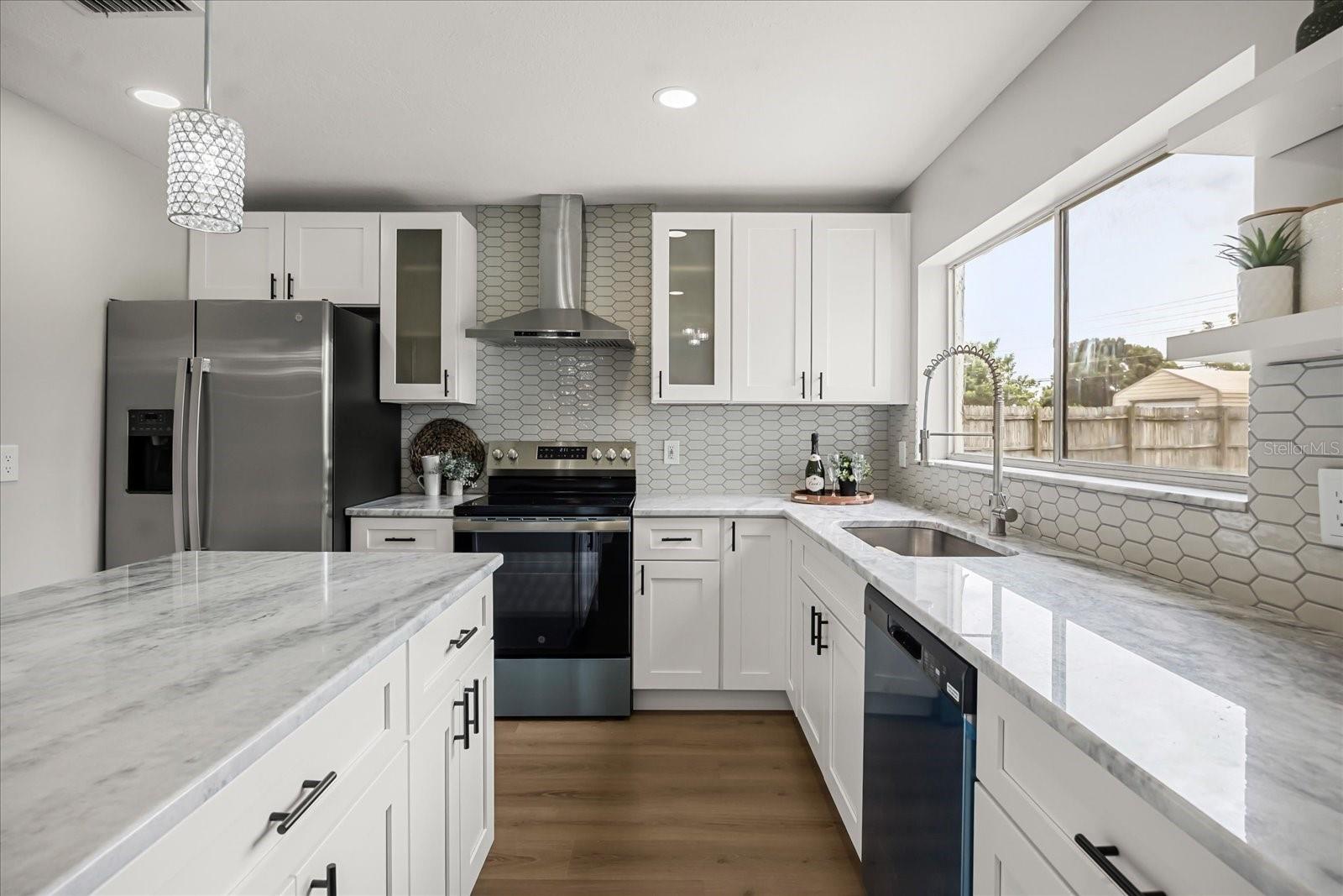 Image 3 of 31 For 8602 Larwin Lane