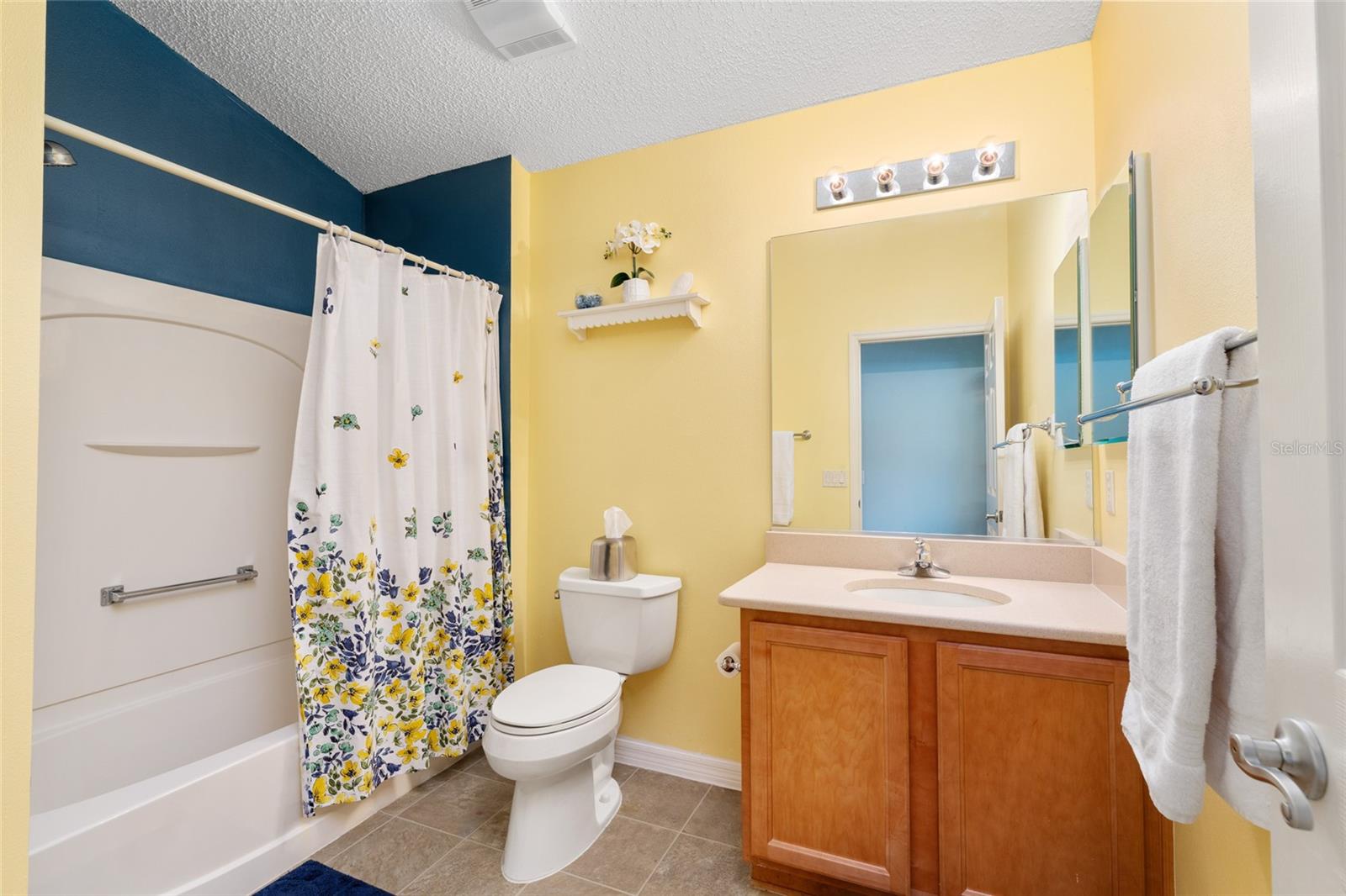 Listing photo id 20 for 1731 Mount Carmel Terrace