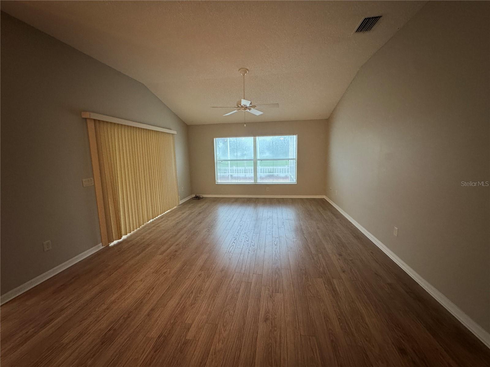 Image 7 of 16 For 8850 167th Mayfield Place