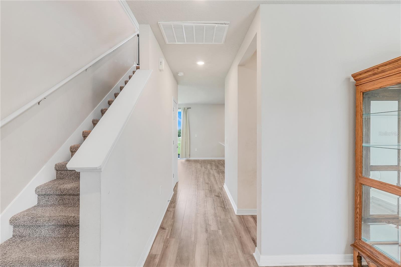 Image 16 of 39 For 341 Guadlupe Street