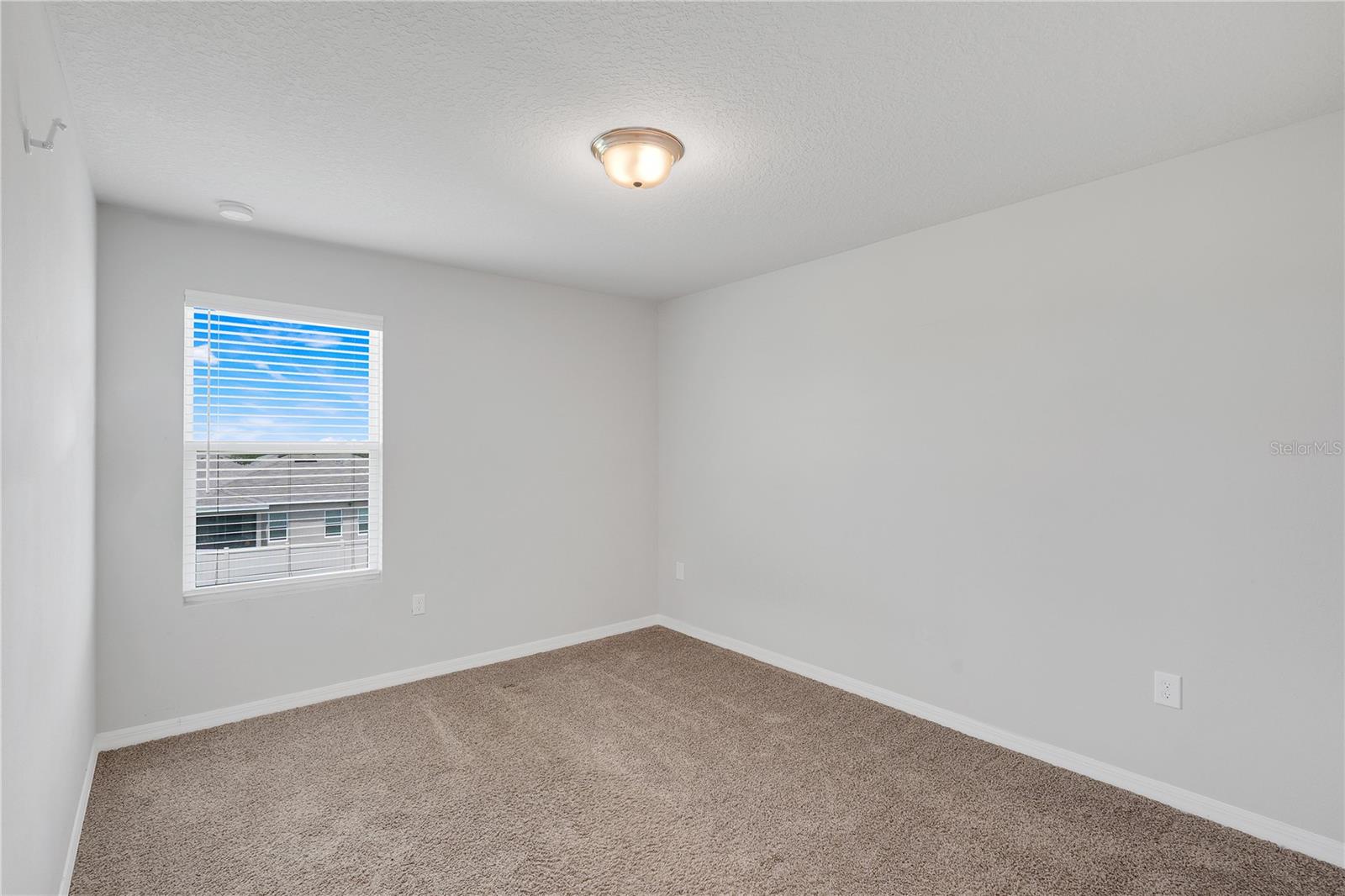 Image 23 of 39 For 341 Guadlupe Street
