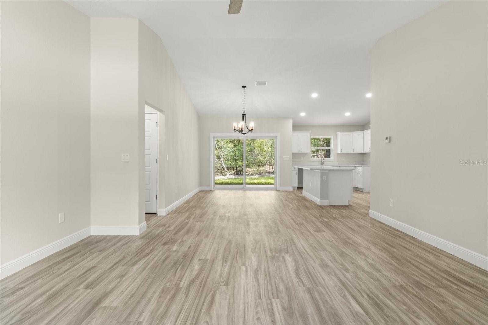 Image 15 of 29 For 671 Toledo Drive