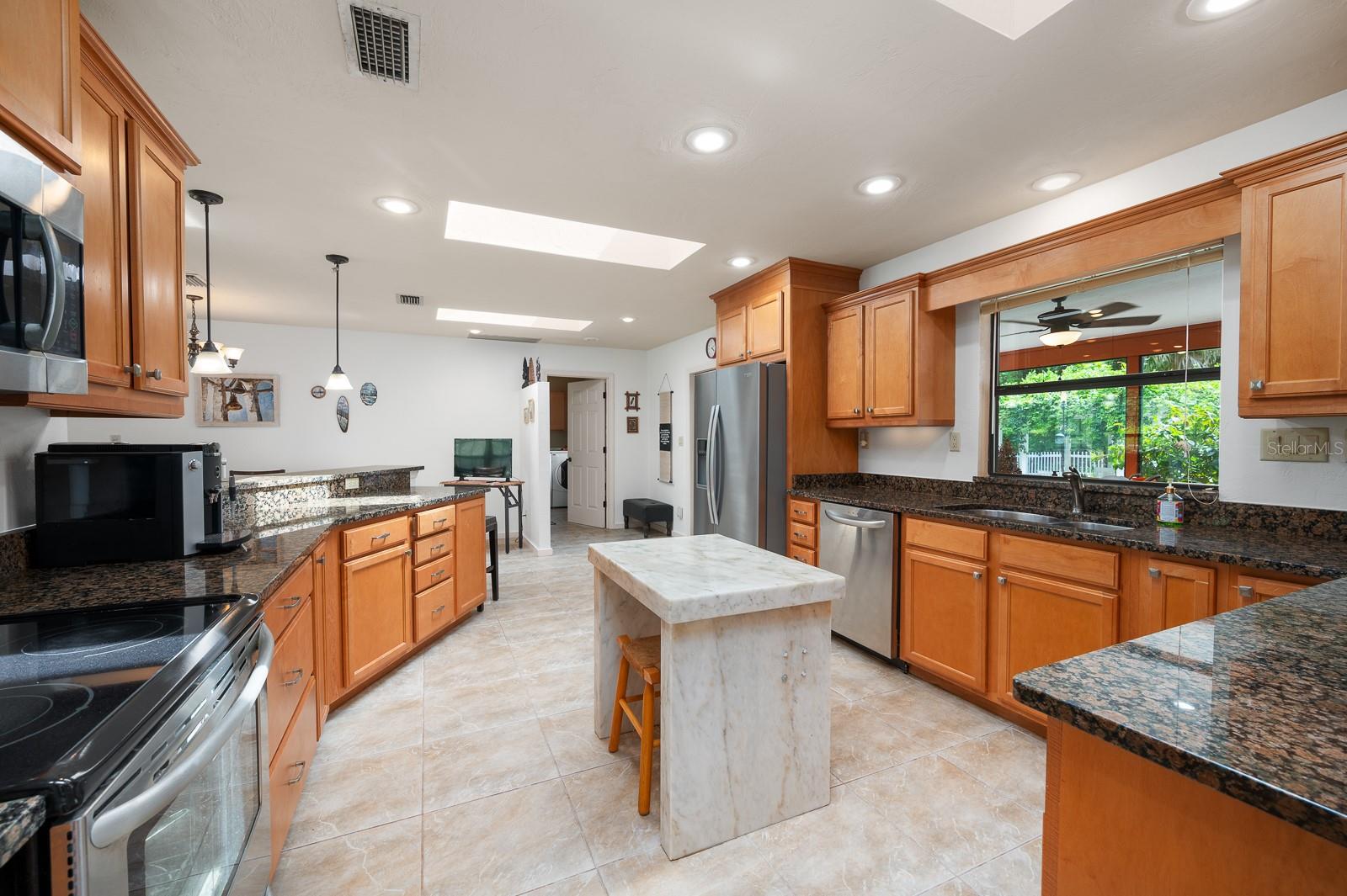 Image 16 of 72 For 7201 97th Lane