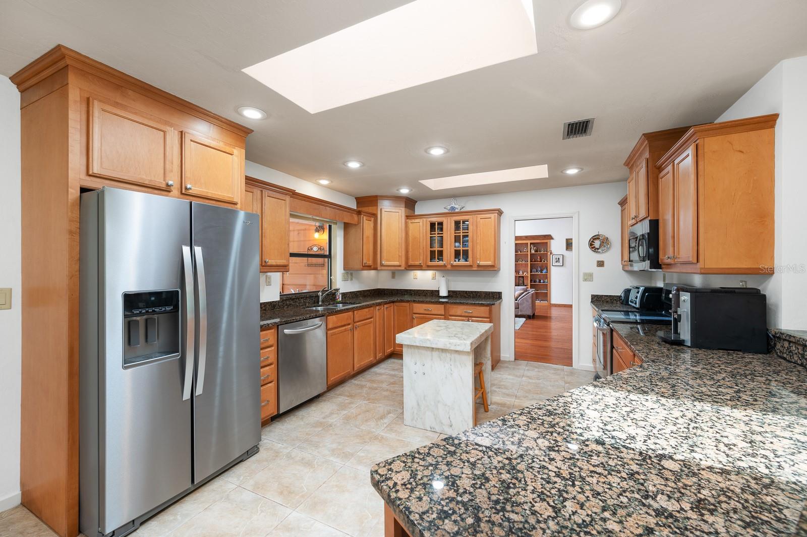 Image 17 of 72 For 7201 97th Lane