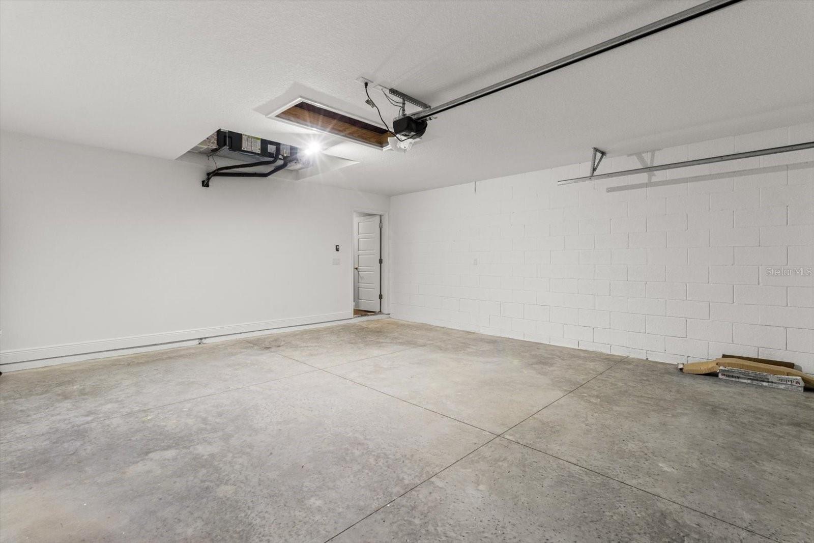 Listing photo id 26 for 7946 Manville Road