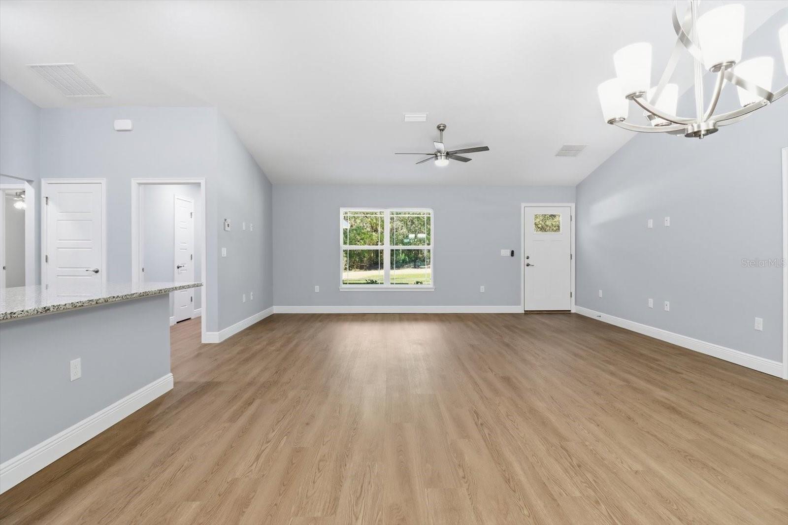 Listing photo id 9 for 9923 Baldwin Terrace