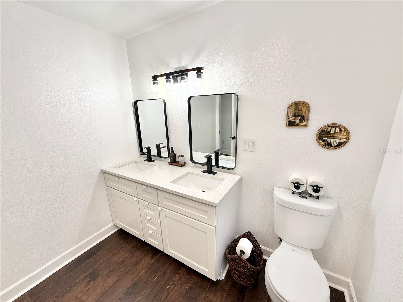 Image 19 of 47 For 30586 Prestwick Ave